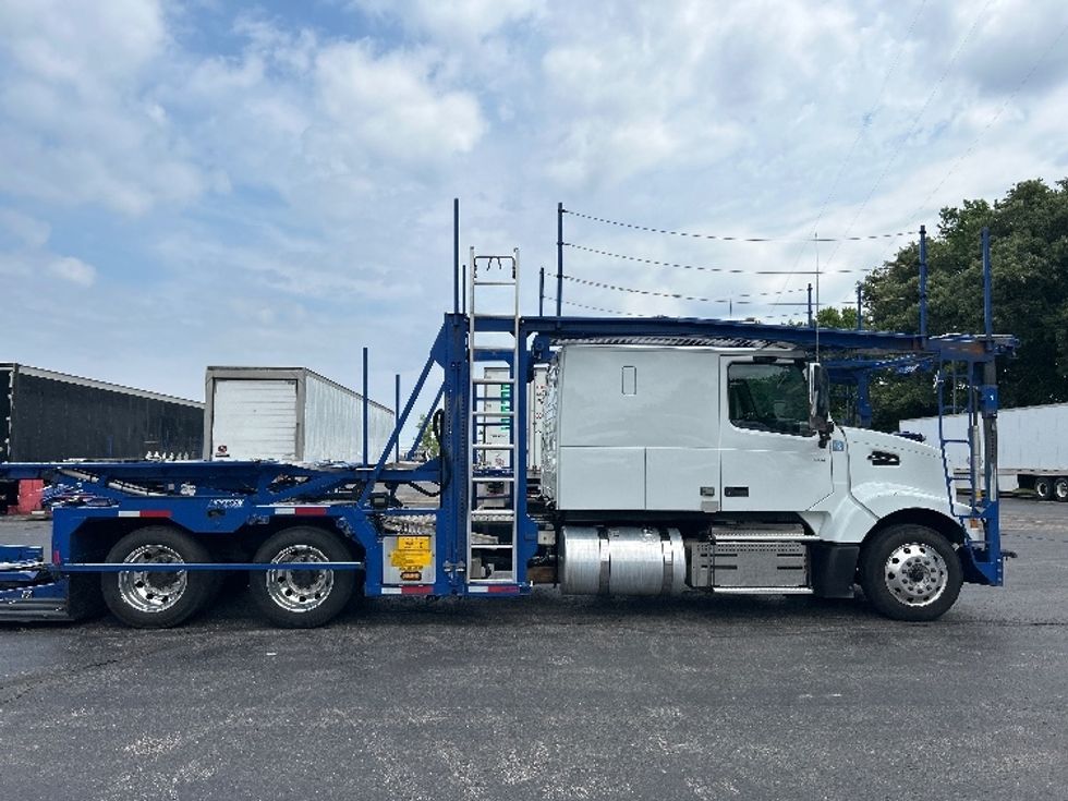 Other-Heavy Duty Tractors-Volvo-2020-VAH64600-Memphis-TN-407,728\n\t\tmiles-$ 209,750 - Image 8