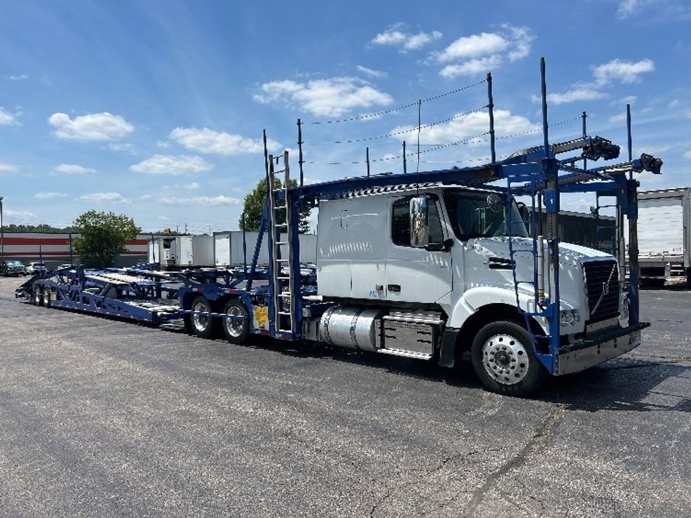 Other-Heavy Duty Tractors-Volvo-2020-VAH64600-Memphis-TN-431,396\n\t\tmiles-$ 208,250 - Image 1