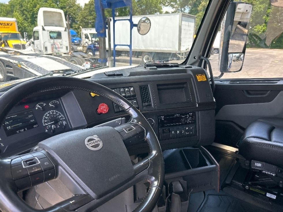 Other-Heavy Duty Tractors-Volvo-2020-VAH64600-Memphis-TN-431,396\n\t\tmiles-$ 208,250 - Image 10
