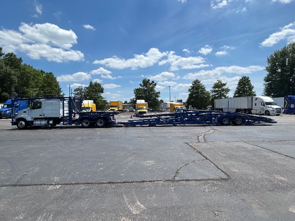 Other-Heavy Duty Tractors-Volvo-2020-VAH64600-Memphis-TN-431,396\n\t\tmiles-$ 208,250 - Image 23