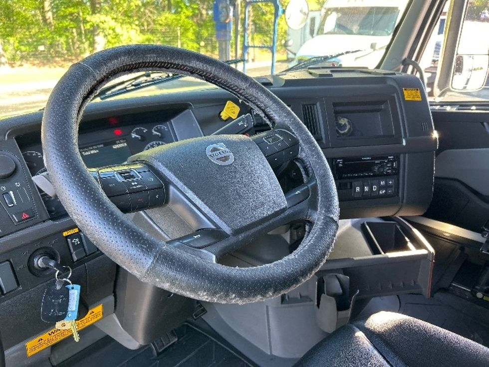 Other-Heavy Duty Tractors-Volvo-2020-VAH64600-Memphis-TN-626,391\n\t\tmiles-$ 189,750 - Image 10