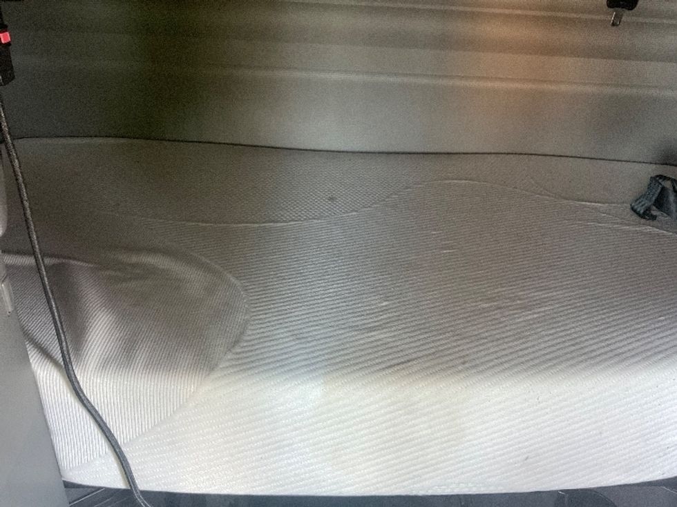 Other-Heavy Duty Tractors-Volvo-2020-VAH64600-New Castle-DE-402,841\n\t\tmiles-$ 210,000 - Image 17