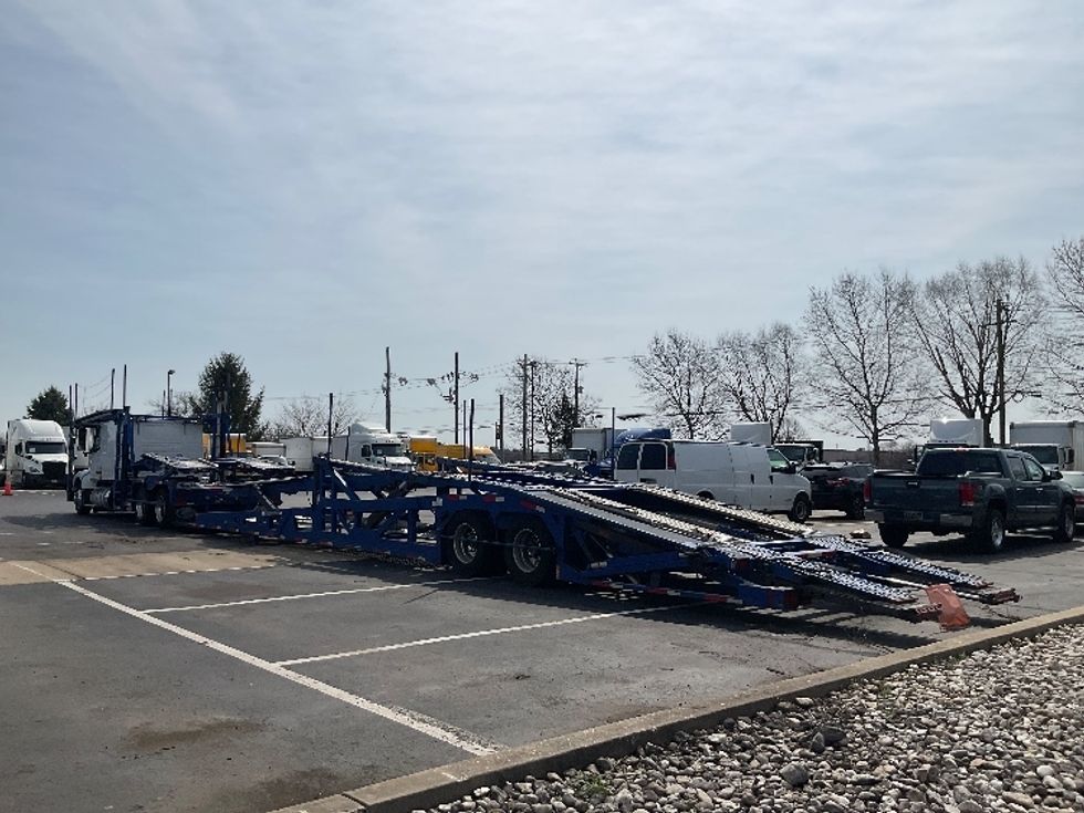 Other-Heavy Duty Tractors-Volvo-2020-VAH64600-New Castle-DE-402,841\n\t\tmiles-$ 210,000 - Image 5