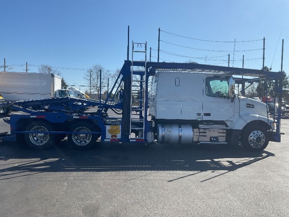 Other-Heavy Duty Tractors-Volvo-2020-VAH64600-New Castle-DE-402,841\n\t\tmiles-$ 210,000 - Image 8