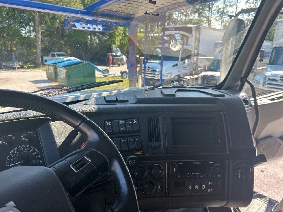 Other-Heavy Duty Tractors-Volvo-2020-VAH64600-Ocala-FL-340,130\n\t\tmiles-$ 213,750 - Image 10