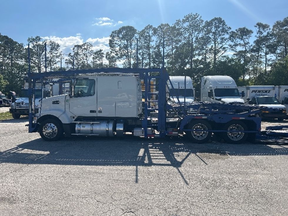 Other-Heavy Duty Tractors-Volvo-2020-VAH64600-Ocala-FL-340,130\n\t\tmiles-$ 213,750 - Image 4