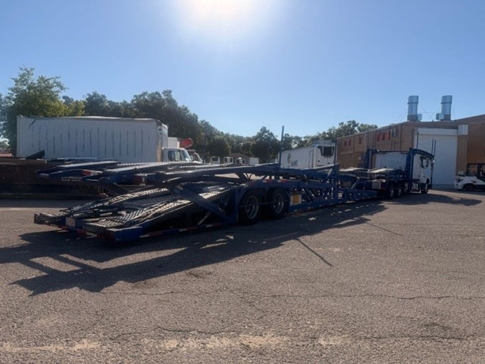 Other-Heavy Duty Tractors-Volvo-2020-VAH64600-Ocala-FL-340,130\n\t\tmiles-$ 213,750 - Image 7