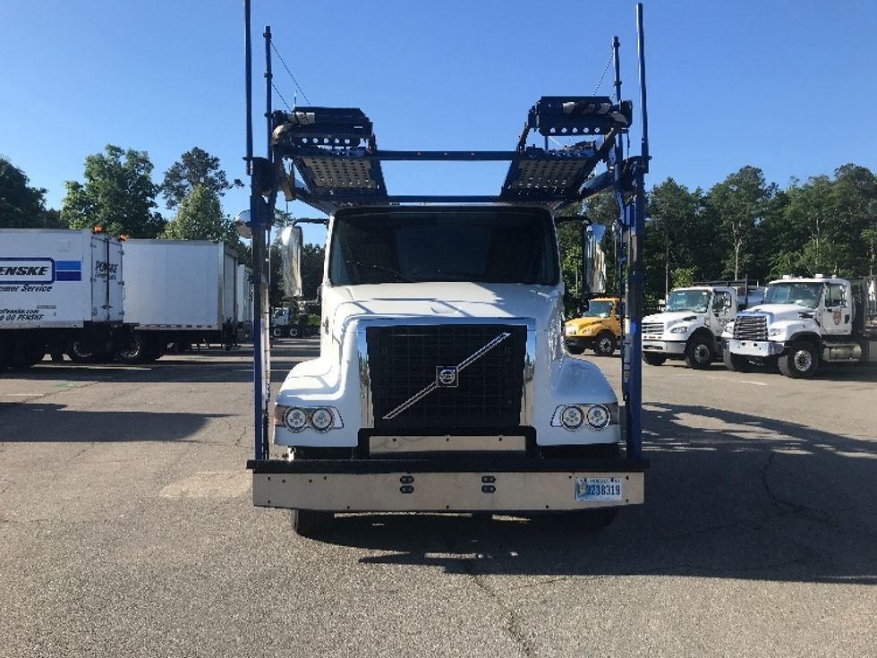 Other-Heavy Duty Tractors-Volvo-2020-VAH64600-Prince George-VA-353,553\n\t\tmiles-$ 212,750 - Image 2