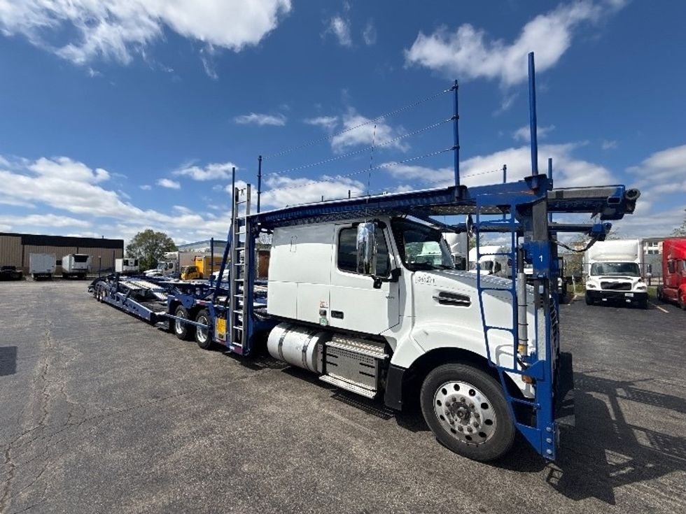 Other-Heavy Duty Tractors-Volvo-2020-VAH64600-Sturtevant-WI-375,337\n\t\tmiles-$ 211,500 - Image 1
