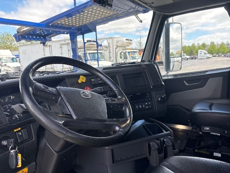 Other-Heavy Duty Tractors-Volvo-2020-VAH64600-Sturtevant-WI-375,337\n\t\tmiles-$ 211,500 - Image 10