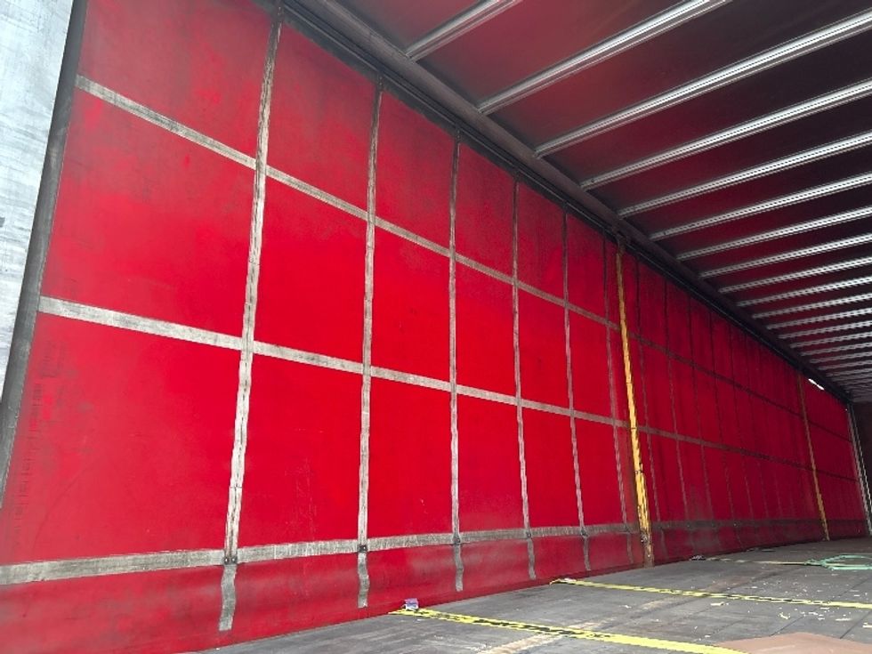 Other Trailer~Curtain Side-Semi Trailers-Great Dane-2016-Trailer-Fitchburg-MA-338,890\n\t\tmiles-$ 13,000 - Image 8