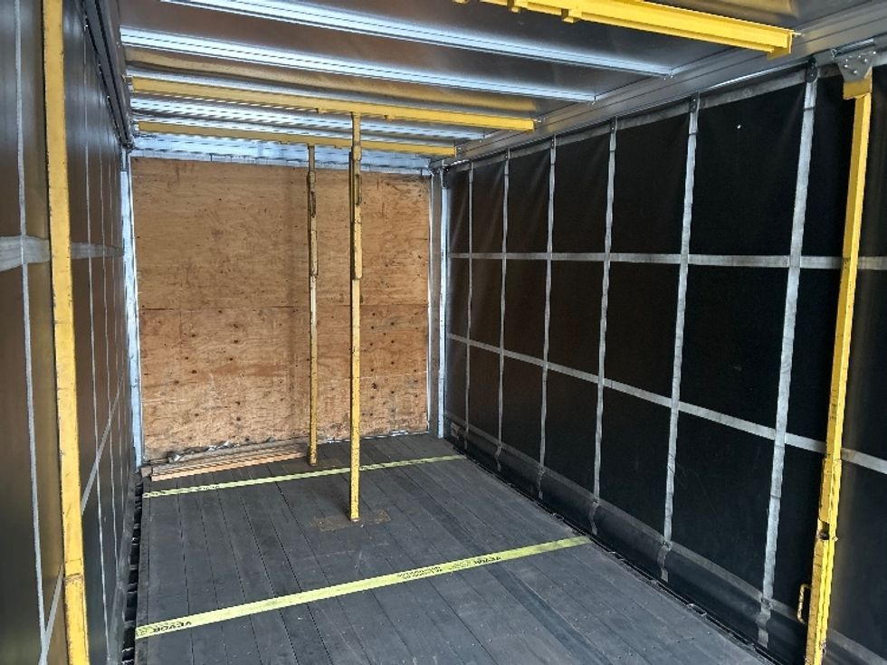 Other Trailer~Curtain Side-Semi Trailers-Great Dane-2016-Trailer-Greensboro-NC-184,718\n\t\tmiles-$ 16,250 - Image 11