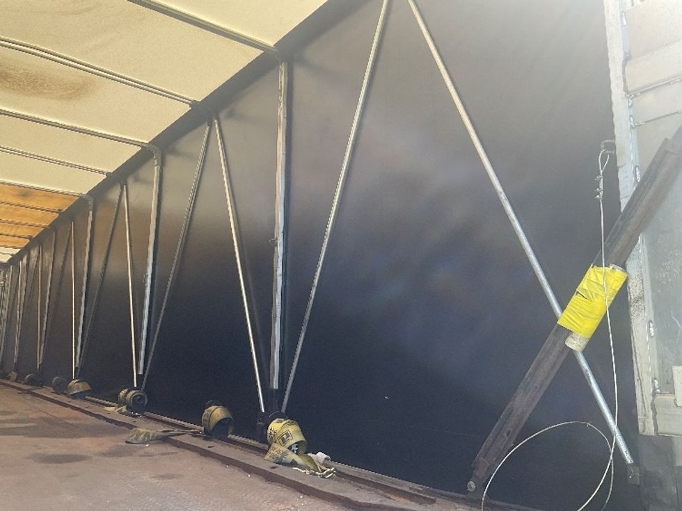 Other Trailer~Curtain Side-Semi Trailers-Great Dane-2018-Trailer-East Liberty-OH-161,591\n\t\tmiles-$ 23,250 - Image 9