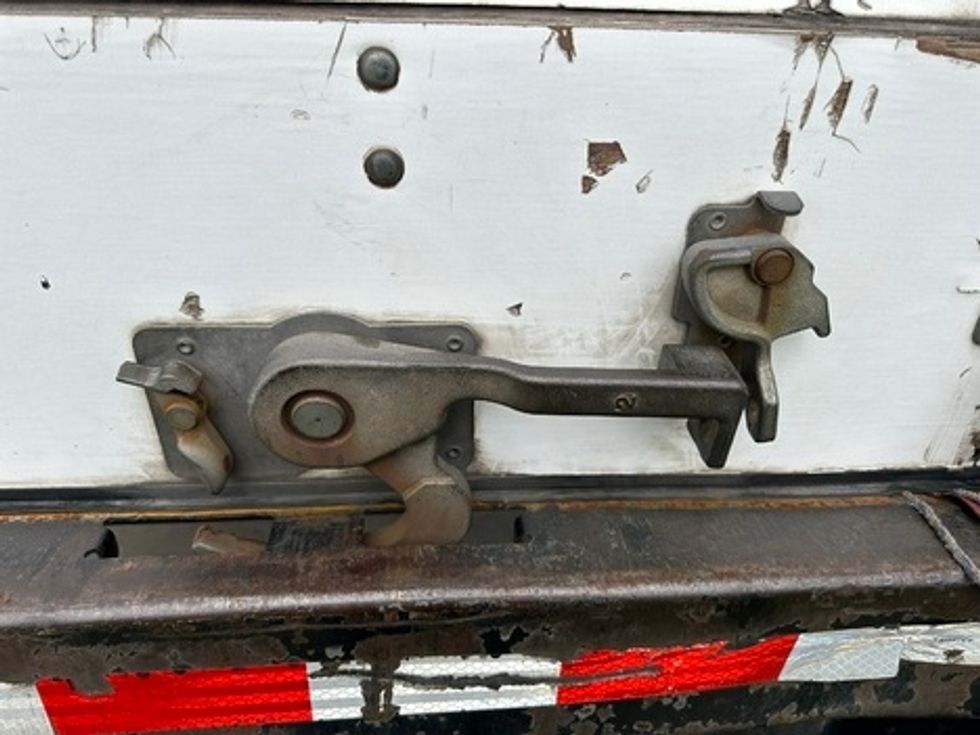 Other Trailer~Curtain Side-Semi Trailers-Utility-2013-Trailer-Arlington-TX-672,112\n\t\tmiles-$ 9,000 - Image 12