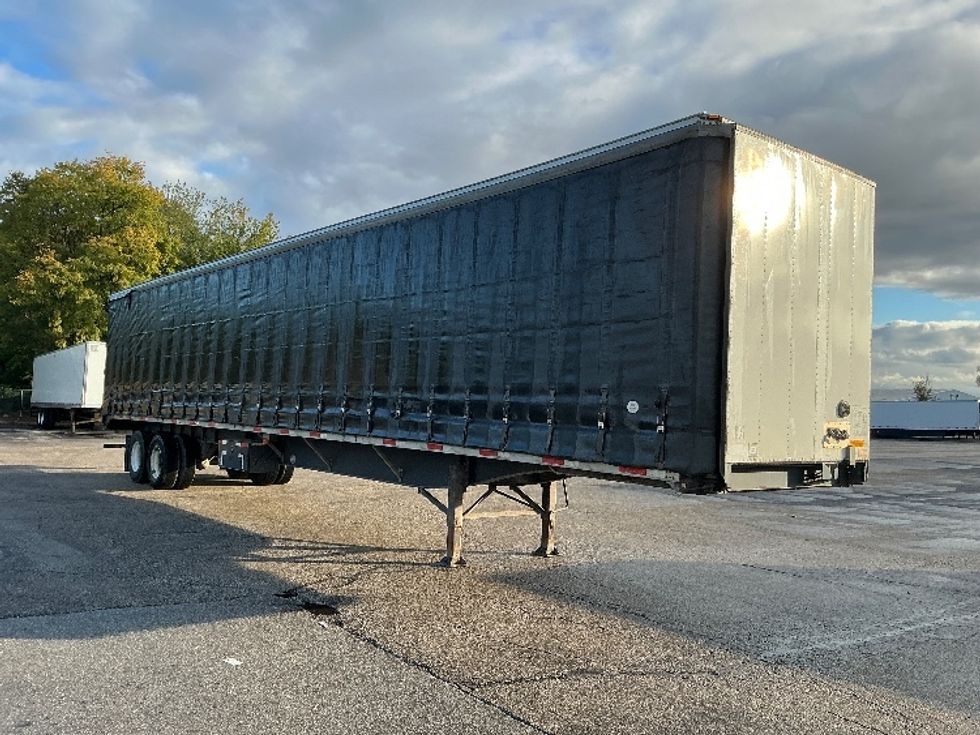 Other Trailer~Curtain Side-Semi Trailers-Utility-2016-Trailer-Elkhart-IN-288,200\n\t\tmiles-$ 14,250 - Image 1