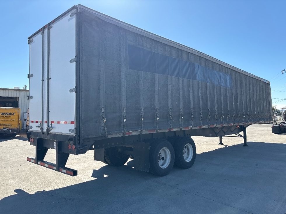 Other Trailer~Curtain Side-Semi Trailers-Utility-2016-Trailer-Fontana-CA-526,614\n\t\tmiles-$ 14,000 - Image 4
