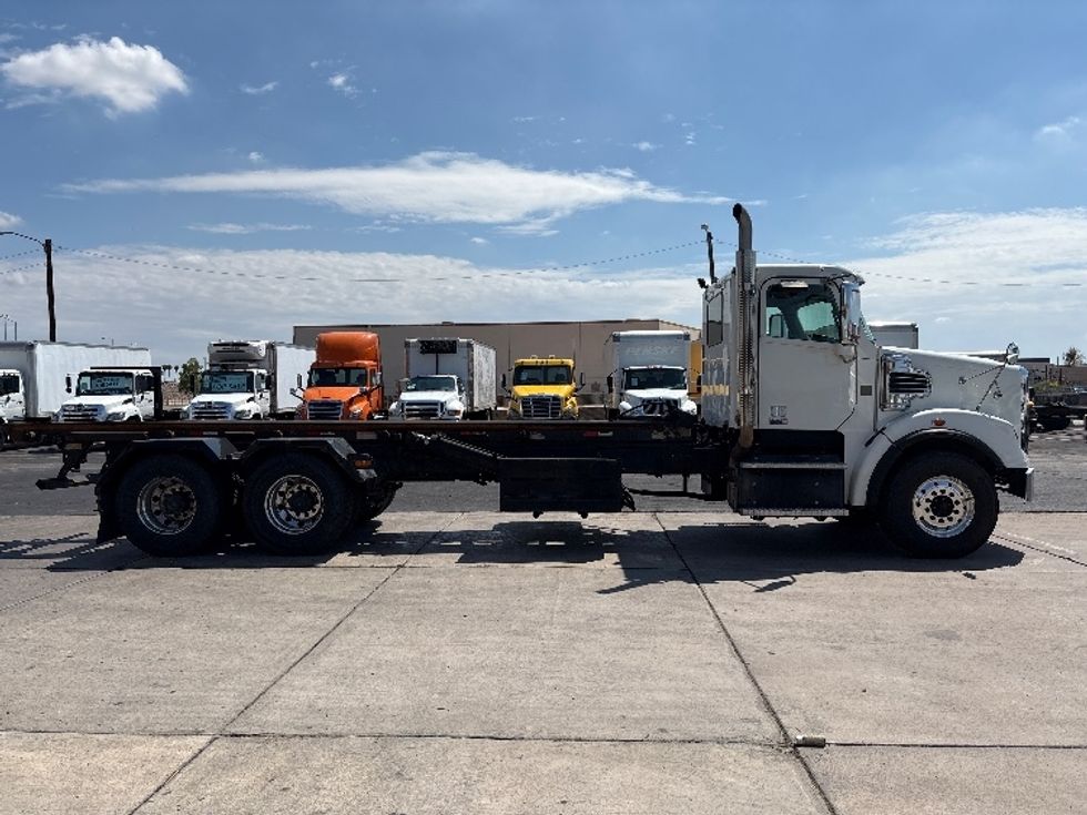 Other Truck-Light and Medium Duty Trucks-Freightliner-2017-CORONADO-Phoenix-AZ-70,950\n\t\tmiles-$ 98,500 - Image 11