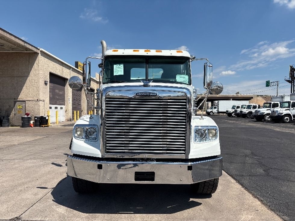 Other Truck-Light and Medium Duty Trucks-Freightliner-2017-CORONADO-Phoenix-AZ-70,950\n\t\tmiles-$ 98,500 - Image 2