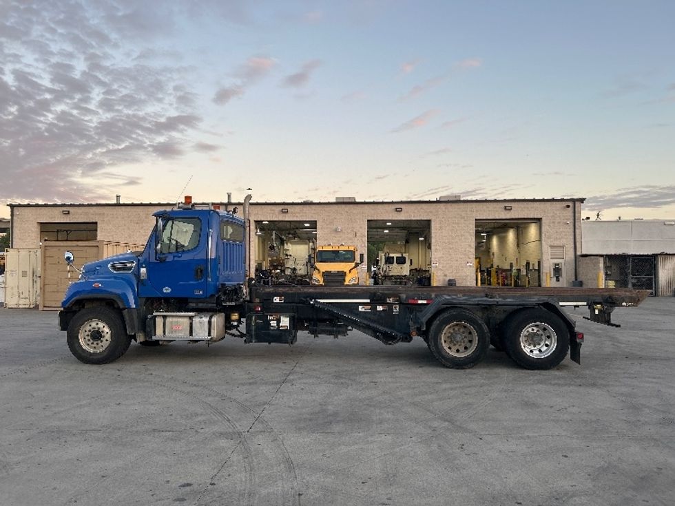 Other Truck-Light and Medium Duty Trucks-Freightliner-2018-114SD-Fontana-CA-102,922\n\t\tmiles-$ 91,250 - Image 4
