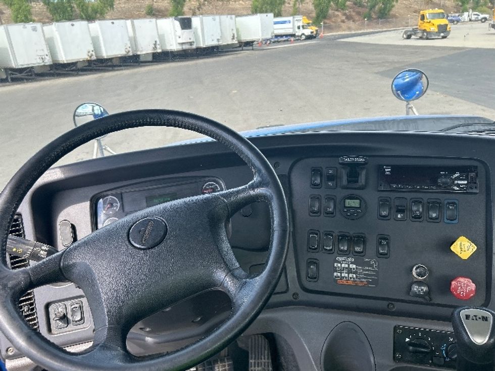 Other Truck-Light and Medium Duty Trucks-Freightliner-2018-114SD-Fontana-CA-201,128\n\t\tmiles-$ 87,500 - Image 18