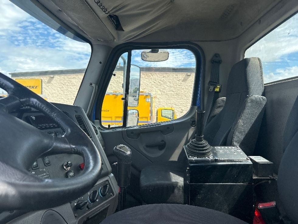 Other Truck-Light and Medium Duty Trucks-Freightliner-2018-114SD-Fontana-CA-201,128\n\t\tmiles-$ 87,500 - Image 19