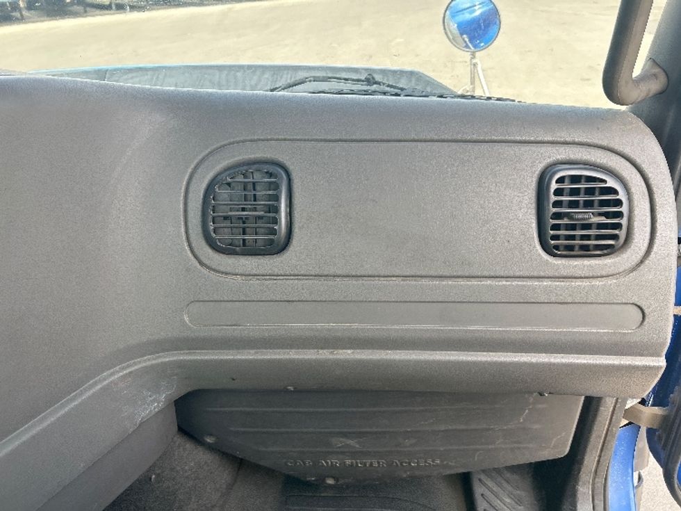 Other Truck-Light and Medium Duty Trucks-Freightliner-2018-114SD-Fontana-CA-201,128\n\t\tmiles-$ 87,500 - Image 21