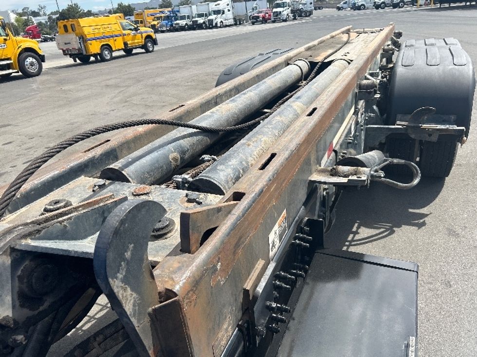 Other Truck-Light and Medium Duty Trucks-Freightliner-2018-114SD-Fontana-CA-201,128\n\t\tmiles-$ 87,500 - Image 26