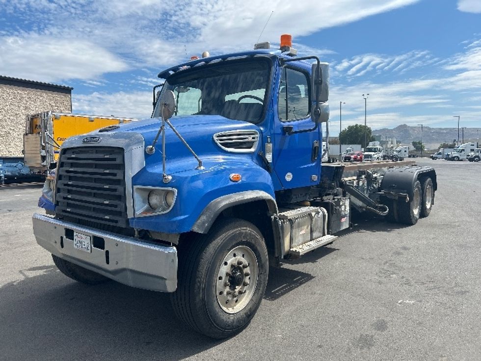 Other Truck-Light and Medium Duty Trucks-Freightliner-2018-114SD-Fontana-CA-201,128\n\t\tmiles-$ 87,500 - Image 3