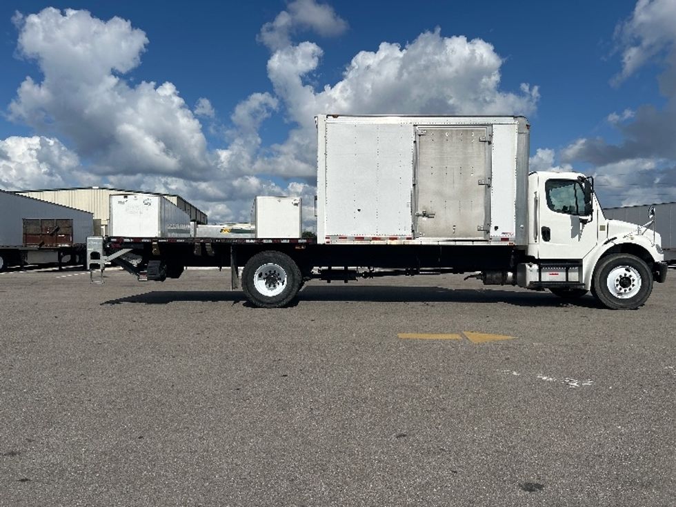Other Truck-Light and Medium Duty Trucks-Freightliner-2018-M2-Tampa-FL-105,844\n\t\tmiles-$ 47,500 - Image 15
