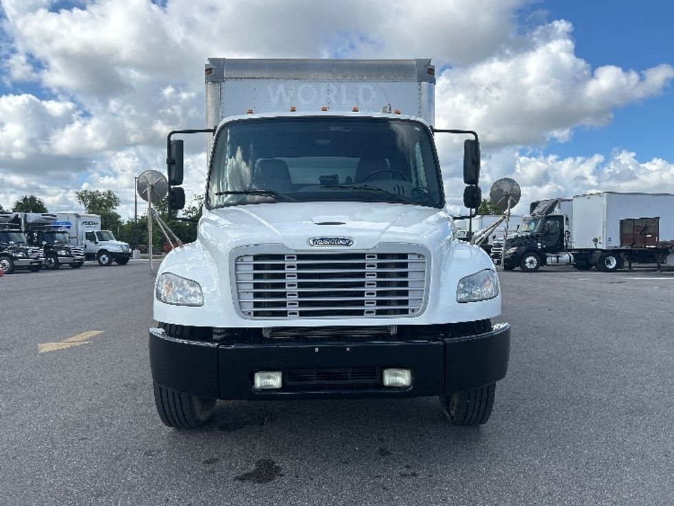 Other Truck-Light and Medium Duty Trucks-Freightliner-2018-M2-Tampa-FL-105,844\n\t\tmiles-$ 47,500 - Image 2