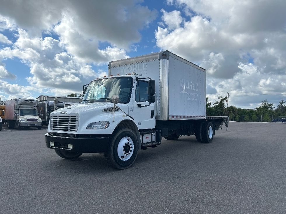 Other Truck-Light and Medium Duty Trucks-Freightliner-2018-M2-Tampa-FL-105,844\n\t\tmiles-$ 47,500 - Image 3