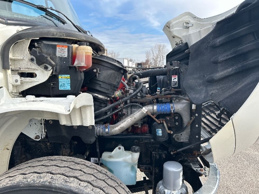 Other Truck-Light and Medium Duty Trucks-Freightliner-2019-M2-Montreal-PQ-188,359\n\t\tkm-$ 100,500 - Image 21