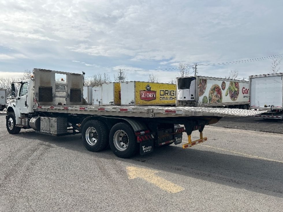 Other Truck-Light and Medium Duty Trucks-Freightliner-2019-M2-Montreal-PQ-188,359\n\t\tkm-$ 100,500 - Image 6