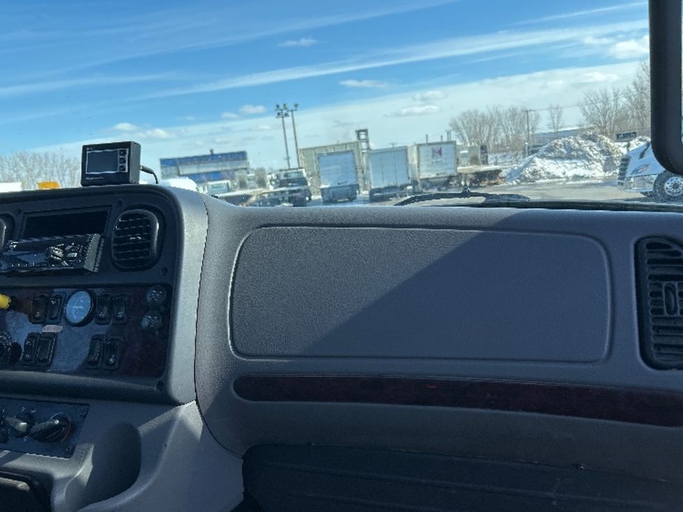 Other Truck-Light and Medium Duty Trucks-Freightliner-2019-M2-Montreal-PQ-224,984\n\t\tkm-$ 101,250 - Image 20