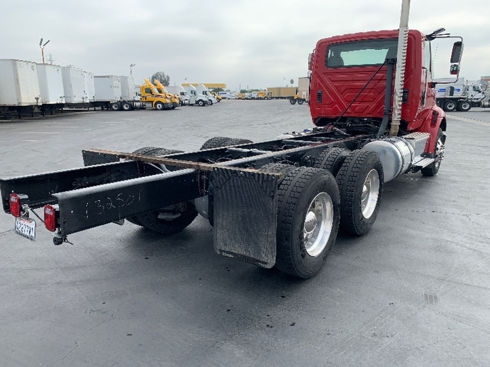 Other Truck-Light and Medium Duty Trucks-International-2016-8600-Anaheim-CA-106,400\n\t\tmiles-$ 34,250 - Image 13