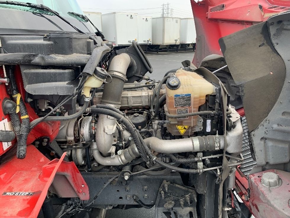 Other Truck-Light and Medium Duty Trucks-International-2016-8600-Anaheim-CA-106,400\n\t\tmiles-$ 34,250 - Image 23