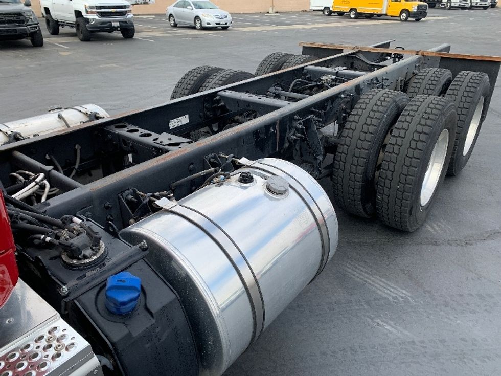 Other Truck-Light and Medium Duty Trucks-International-2016-8600-Anaheim-CA-106,400\n\t\tmiles-$ 34,250 - Image 25