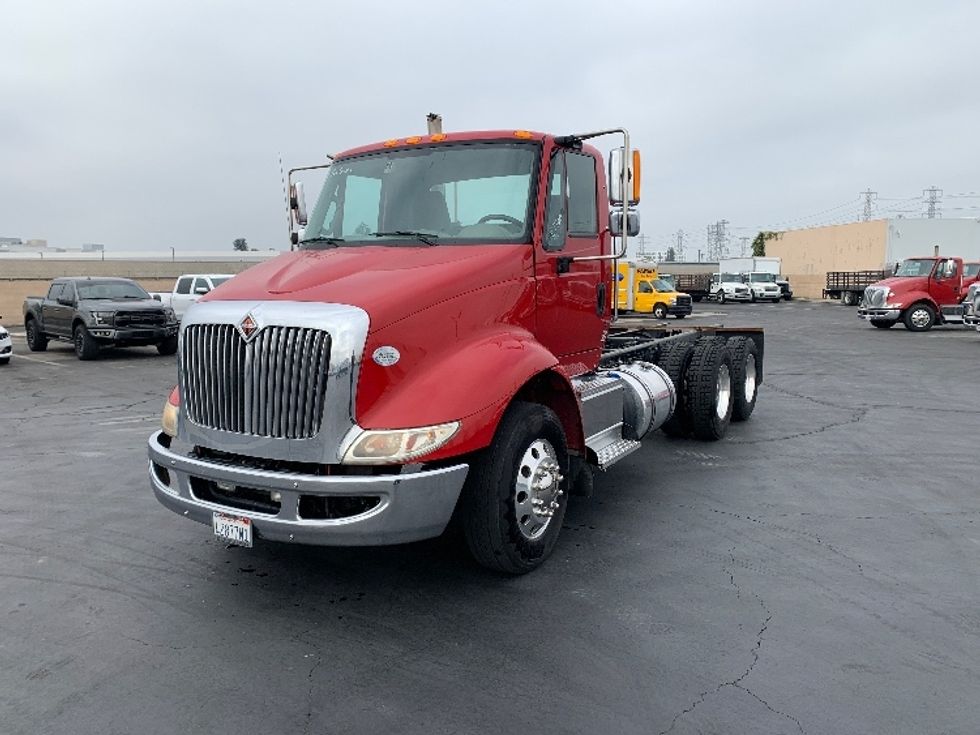 Other Truck-Light and Medium Duty Trucks-International-2016-8600-Anaheim-CA-106,400\n\t\tmiles-$ 34,250 - Image 3