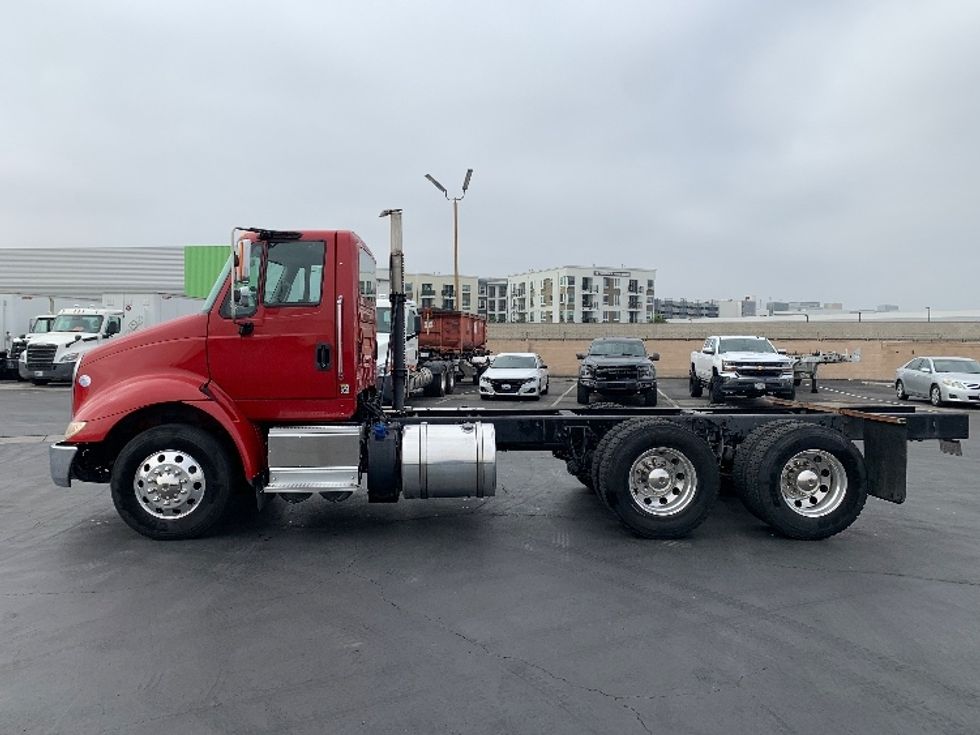 Other Truck-Light and Medium Duty Trucks-International-2016-8600-Anaheim-CA-106,400\n\t\tmiles-$ 34,250 - Image 4