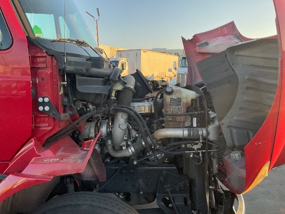 Other Truck-Light and Medium Duty Trucks-International-2016-8600-Anaheim-CA-112,206\n\t\tmiles-$ 34,000 - Image 18