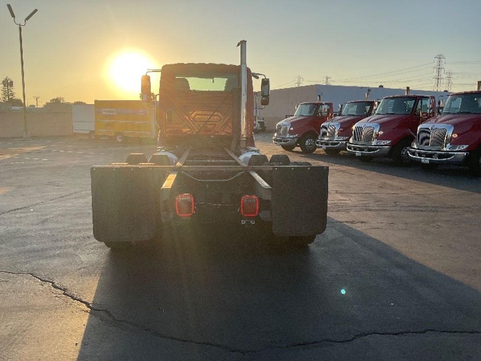 Other Truck-Light and Medium Duty Trucks-International-2016-8600-Anaheim-CA-112,206\n\t\tmiles-$ 34,000 - Image 7