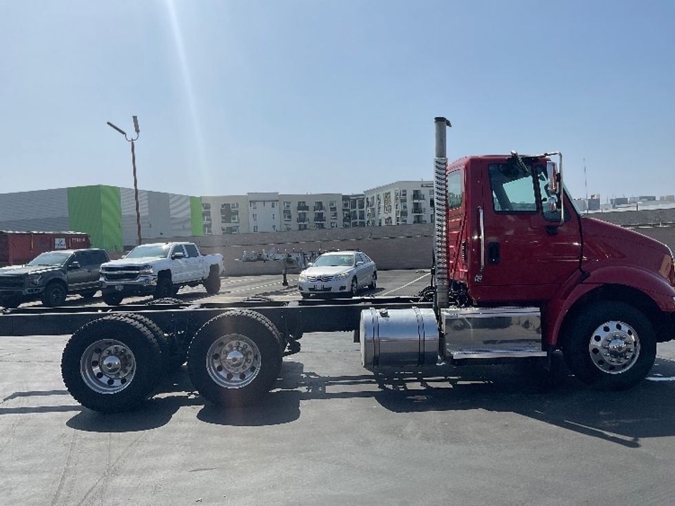 Other Truck-Light and Medium Duty Trucks-International-2016-8600-Anaheim-CA-47,508\n\t\tmiles-$ 35,500 - Image 15