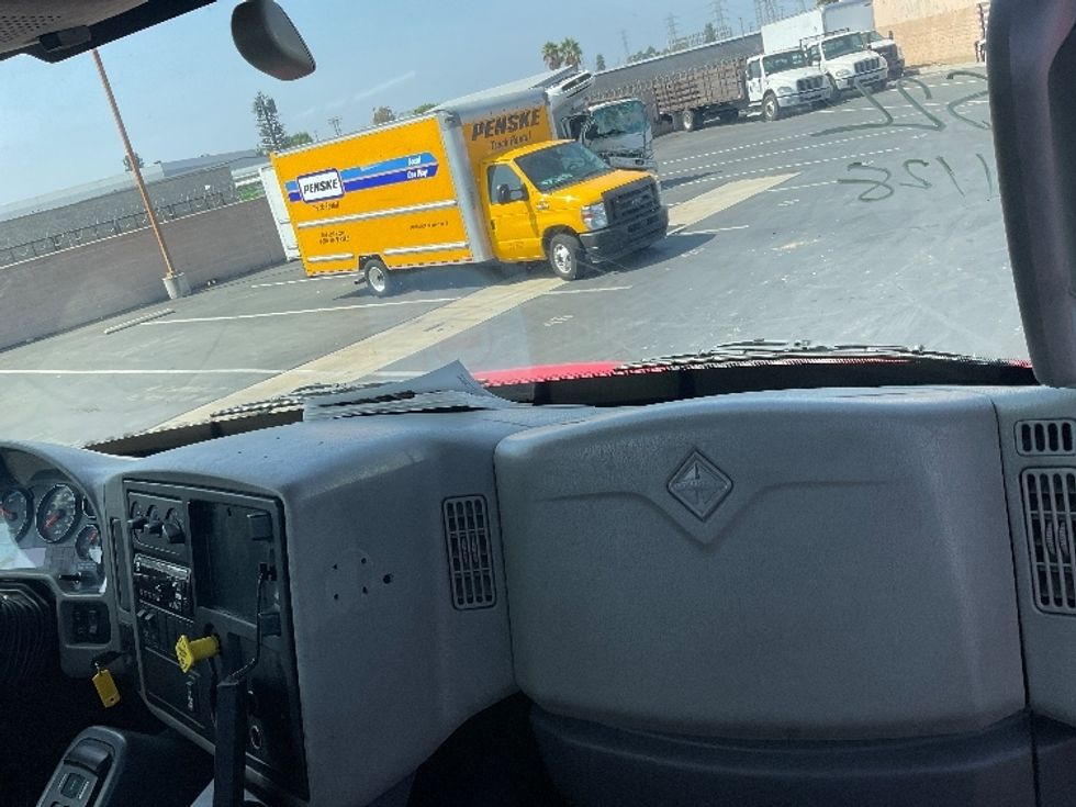 Other Truck-Light and Medium Duty Trucks-International-2016-8600-Anaheim-CA-47,508\n\t\tmiles-$ 35,500 - Image 21