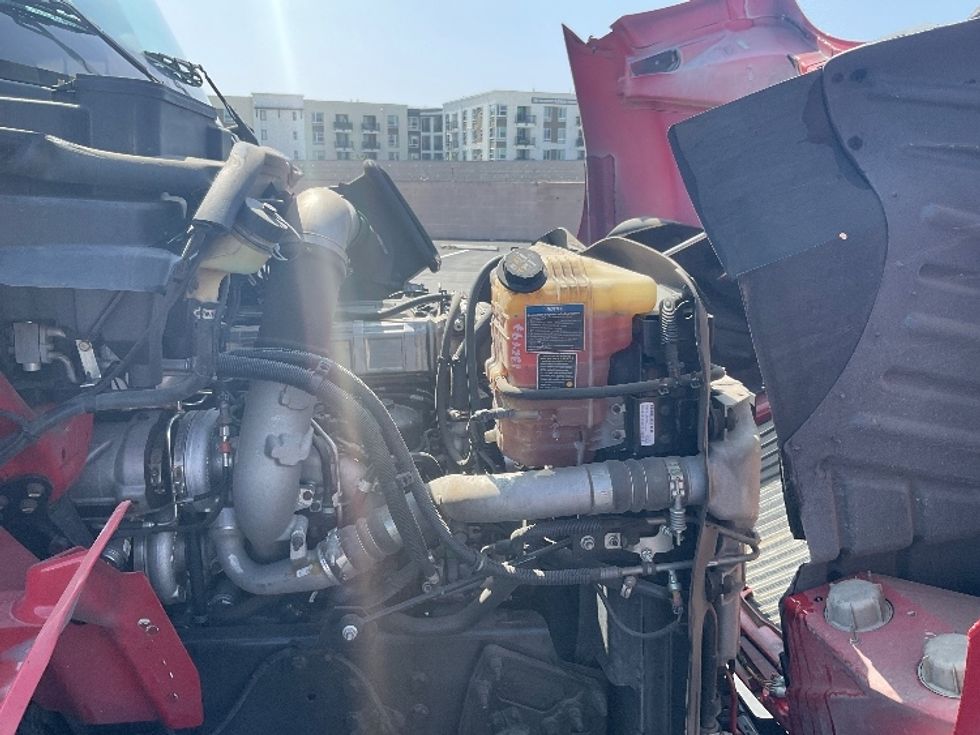 Other Truck-Light and Medium Duty Trucks-International-2016-8600-Anaheim-CA-47,508\n\t\tmiles-$ 35,500 - Image 23