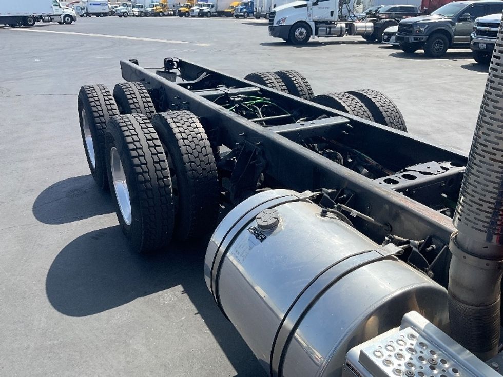 Other Truck-Light and Medium Duty Trucks-International-2016-8600-Anaheim-CA-47,508\n\t\tmiles-$ 35,500 - Image 28