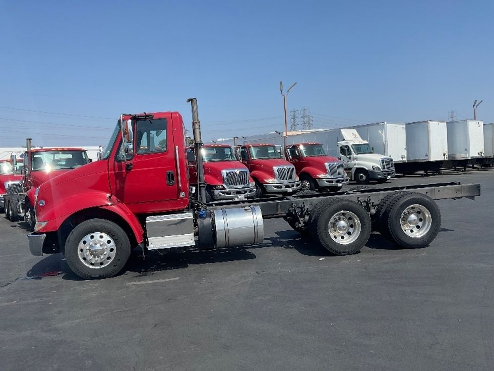 Other Truck-Light and Medium Duty Trucks-International-2016-8600-Anaheim-CA-47,508\n\t\tmiles-$ 35,500 - Image 4
