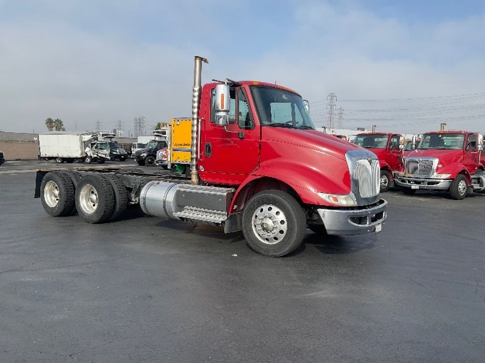 Other Truck-Light and Medium Duty Trucks-International-2016-8600-Anaheim-CA-66,903\n\t\tmiles-$ 35,500 - Image 1