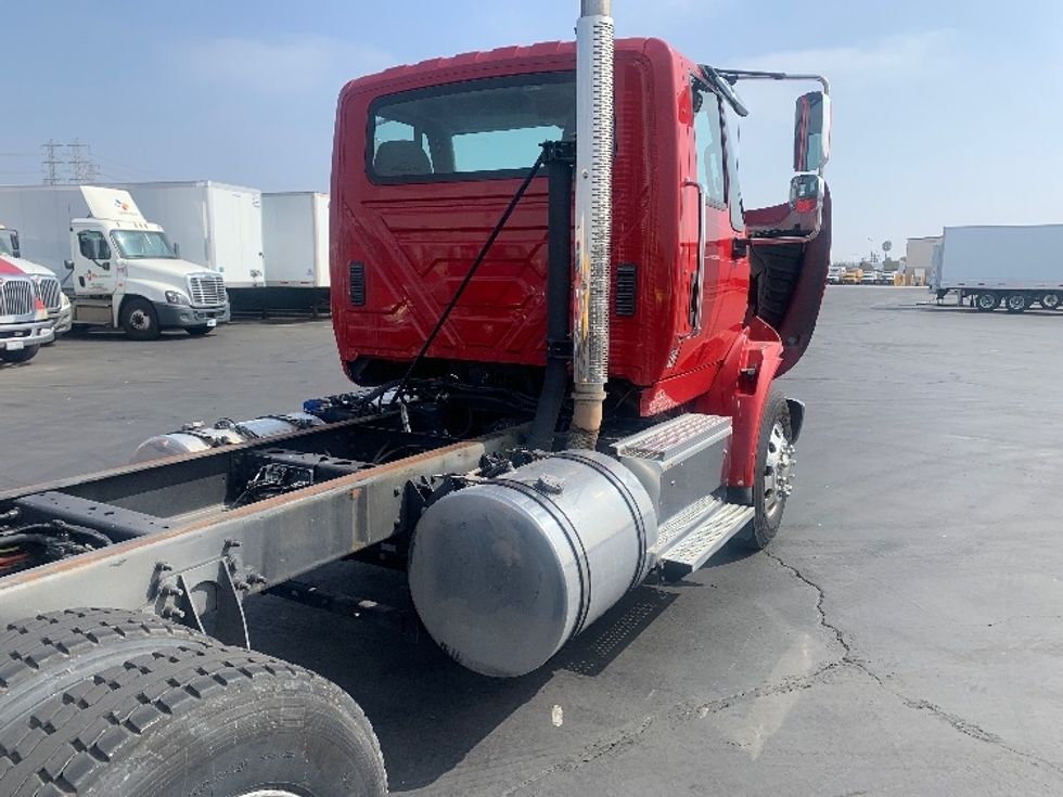 Other Truck-Light and Medium Duty Trucks-International-2016-8600-Anaheim-CA-80,930\n\t\tmiles-$ 35,000 - Image 26