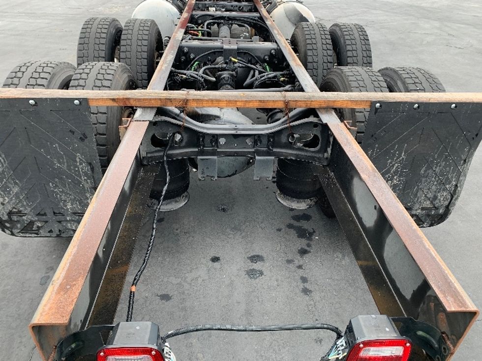 Other Truck-Light and Medium Duty Trucks-International-2016-8600-Anaheim-CA-96,258\n\t\tmiles-$ 34,500 - Image 10