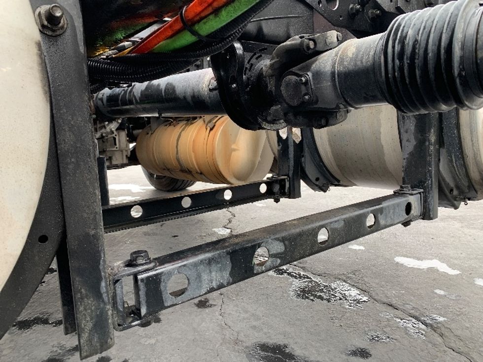 Other Truck-Light and Medium Duty Trucks-International-2016-8600-Anaheim-CA-96,258\n\t\tmiles-$ 34,500 - Image 5